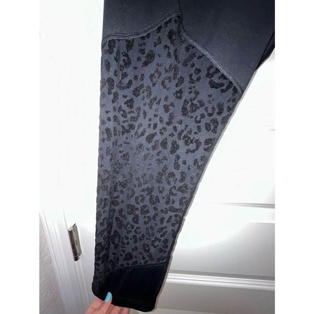 New, Torrid Active Pull On Animal Print Leopard Mesh Crop Legging Pants - Picture 2 of 6